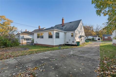 5732 E 141st Street Maple Heights OH 44137
