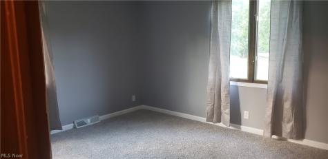 12765 Butternut Road Burton OH 44021