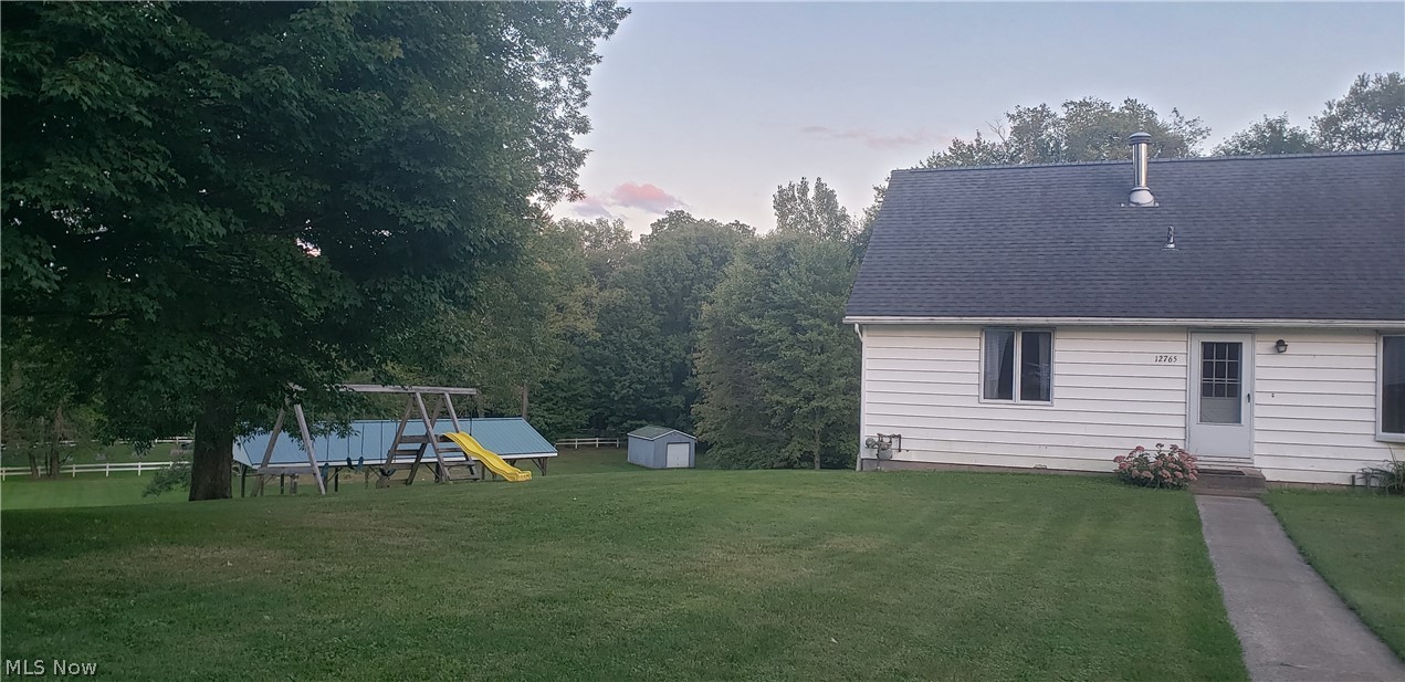 12765 Butternut Road Burton OH 44021