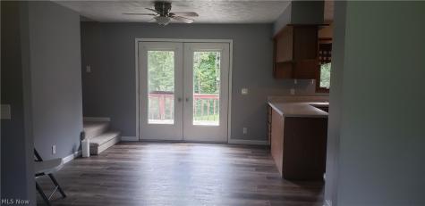12765 Butternut Road Burton OH 44021