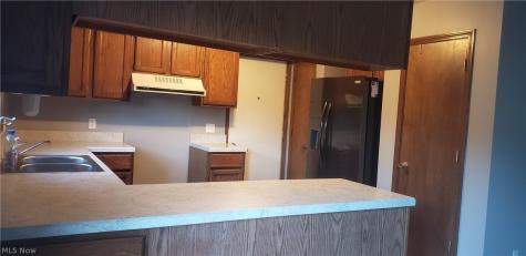 12765 Butternut Road Burton OH 44021