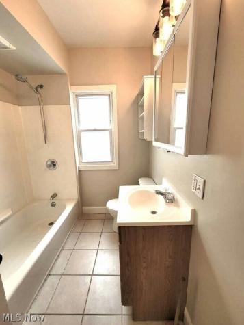 1303 Lakeland Avenue Lakewood OH 44107