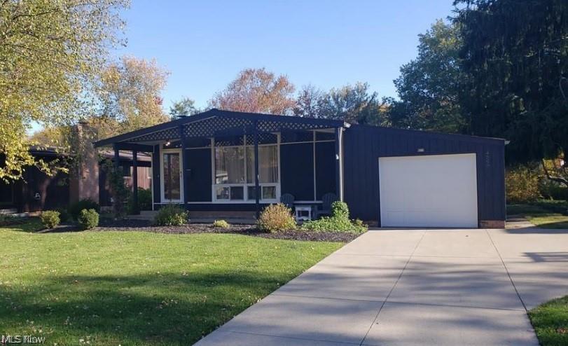 4397 Coe Avenue North Olmsted OH 44070