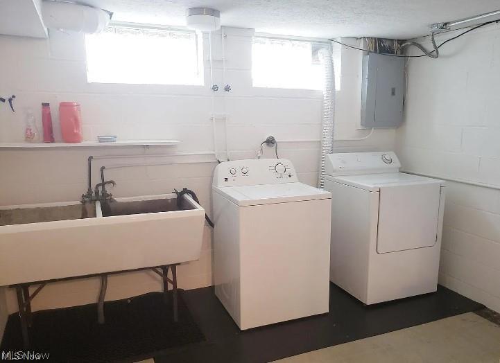 4397 Coe Avenue North Olmsted OH 44070