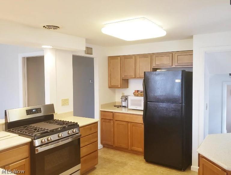 4397 Coe Avenue North Olmsted OH 44070