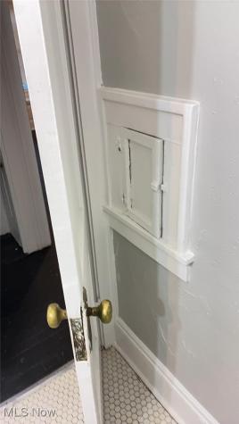 2171 Olive Avenue Lakewood OH 44107