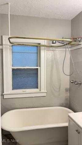 2171 Olive Avenue Lakewood OH 44107