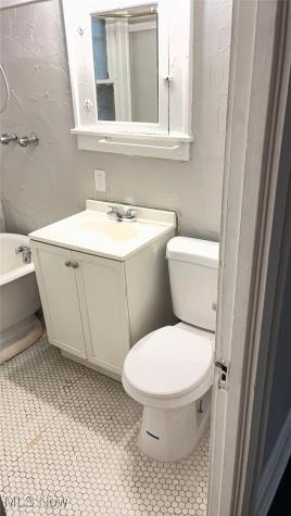 2171 Olive Avenue Lakewood OH 44107