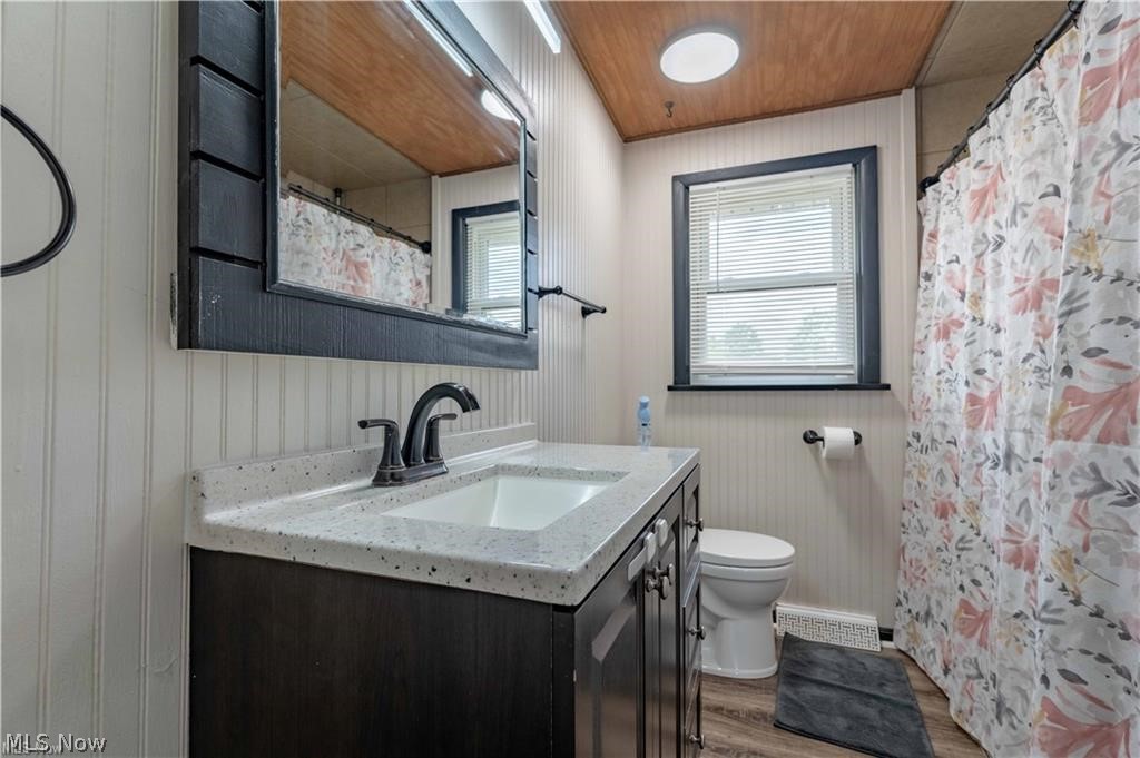 1311 High Street Louisville OH 44641