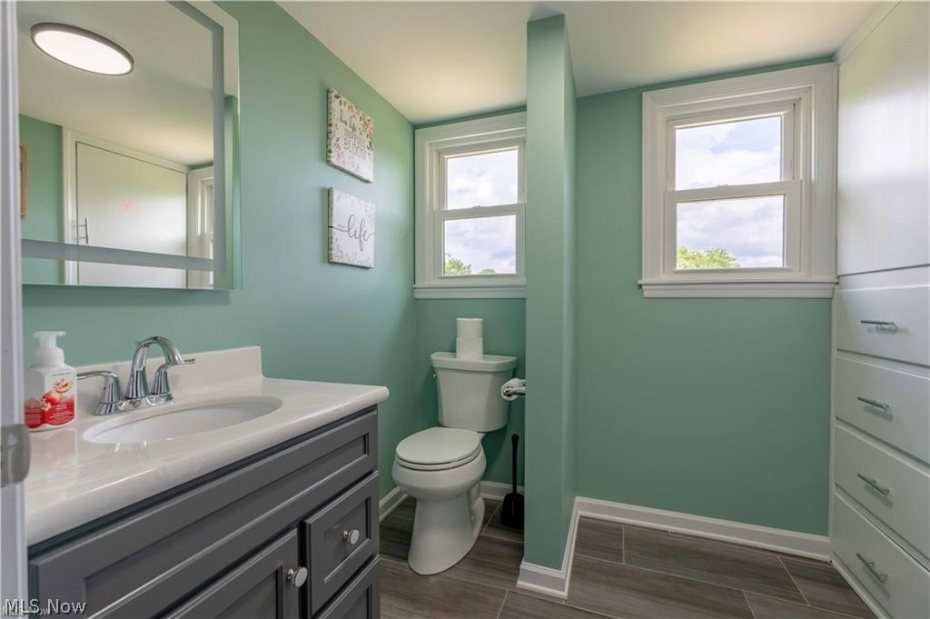 1311 High Street Louisville OH 44641