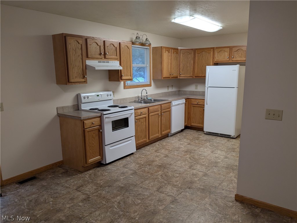 186 9th Street SW Strasburg OH 44680