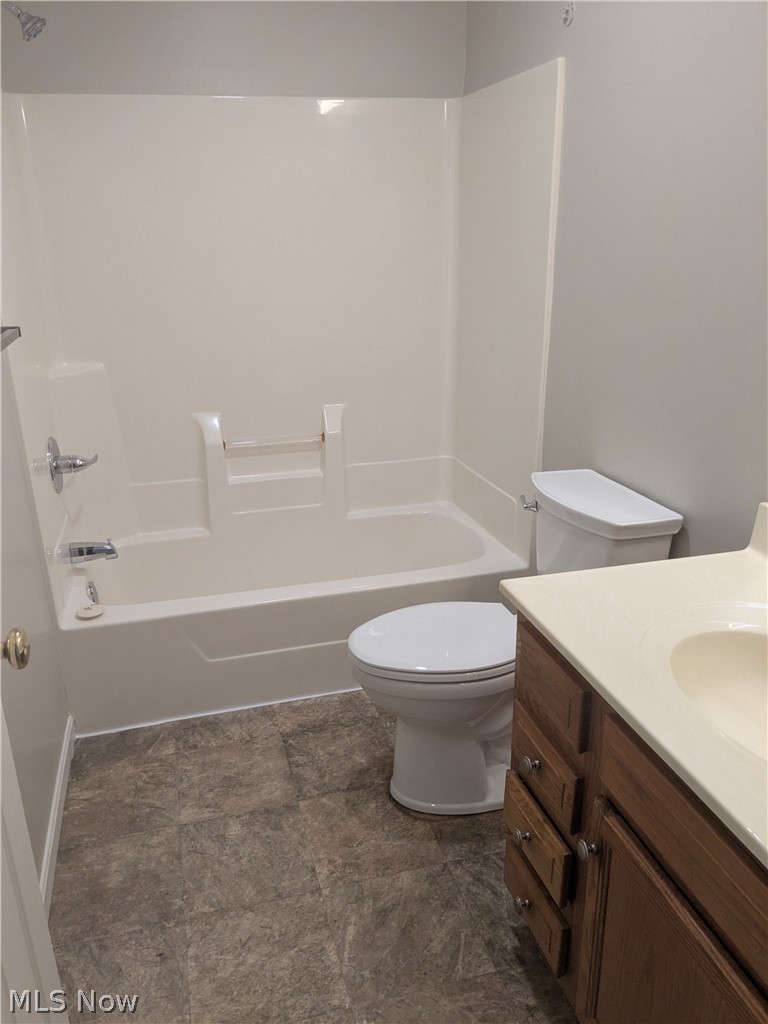 186 9th Street SW Strasburg OH 44680