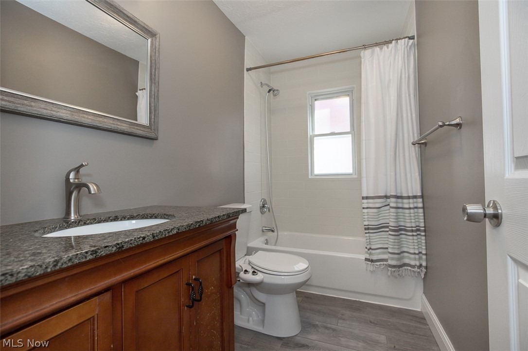 3478 Raymont Boulevard University Heights OH 44118