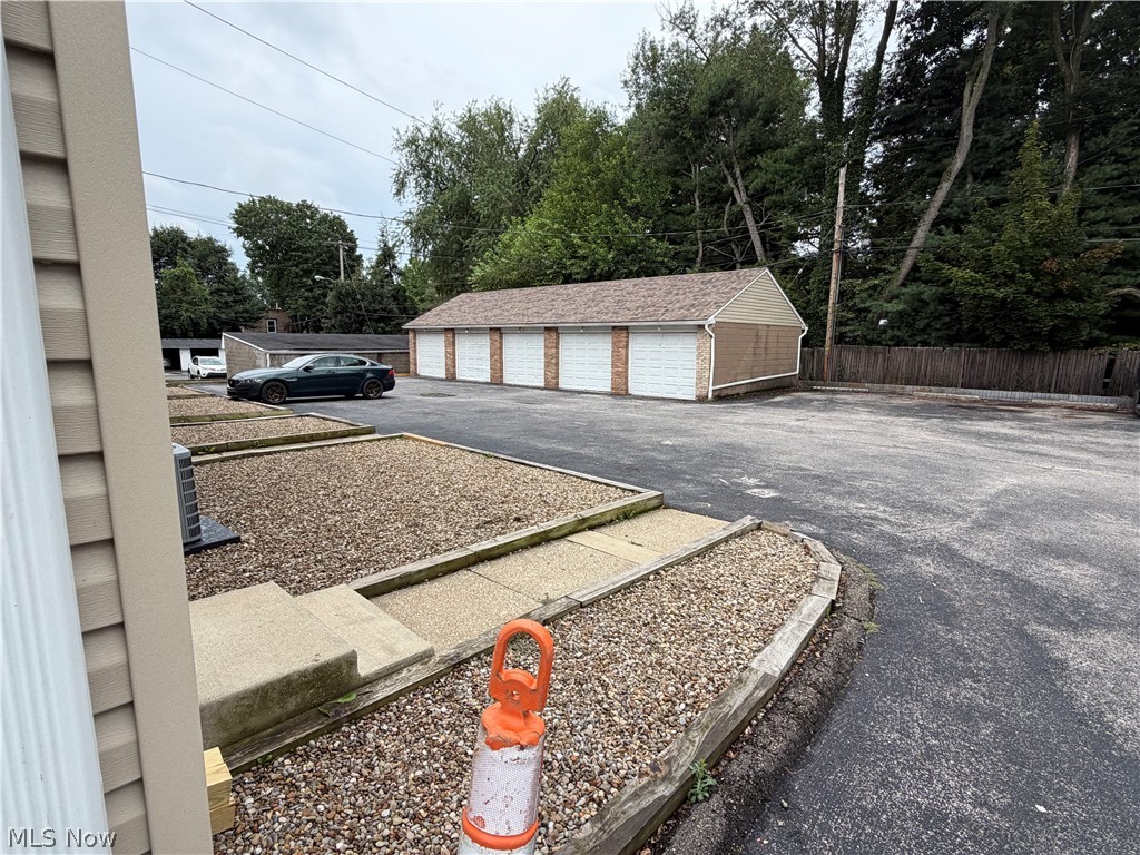 58 N Pershing Avenue Akron OH 44313