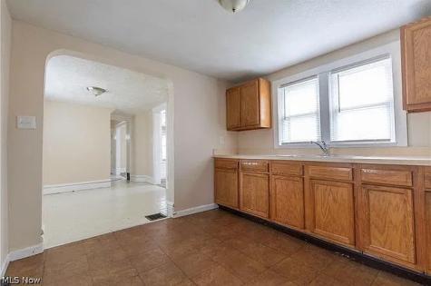 510 Bell Street Akron OH 44307