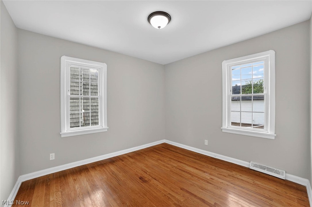 10204 Mccracken Boulevard Garfield Heights OH 44125