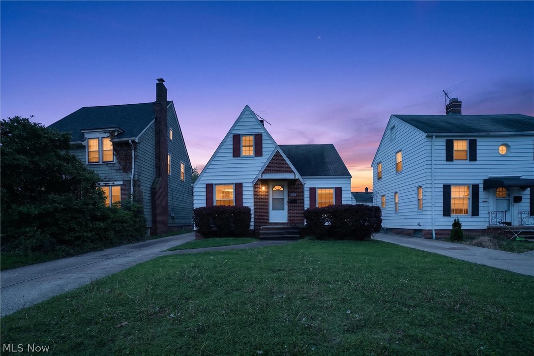 10204 Mccracken Boulevard Garfield Heights OH 44125