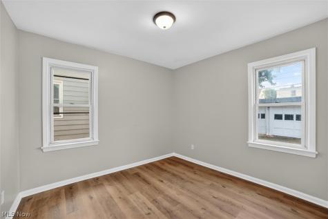 19500 Libby Road Maple Heights OH 44137