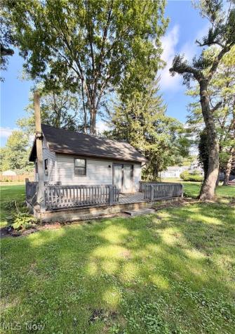 111 S Butler Avenue Niles OH 44446