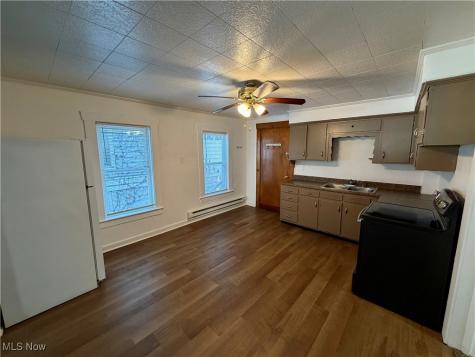 2036 Lark Street Lakewood OH 44107