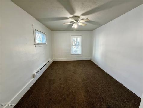 2036 Lark Street Lakewood OH 44107