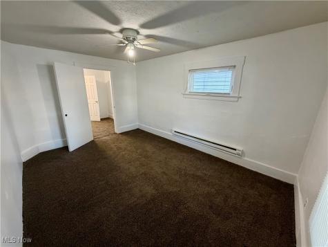 2036 Lark Street Lakewood OH 44107