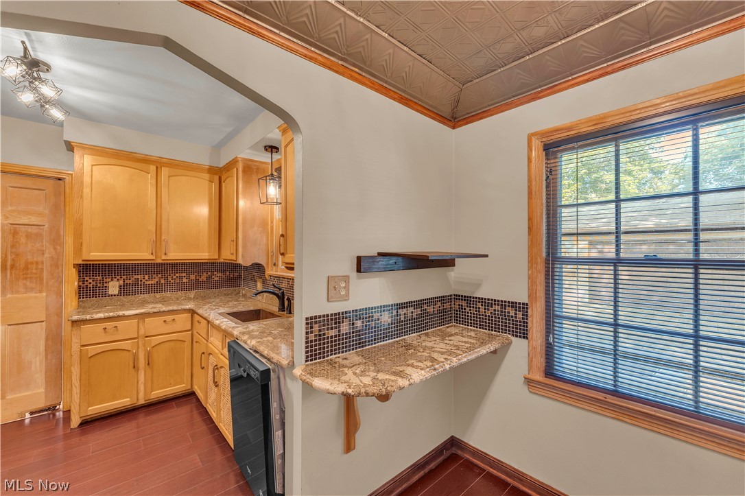 3675 Avalon Road Shaker Heights OH 44120