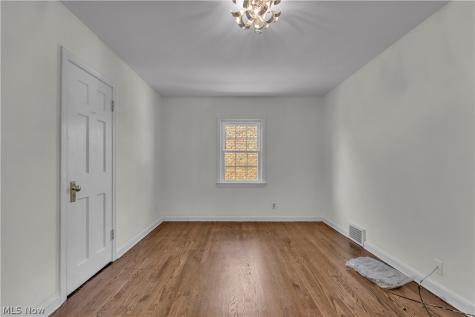 3675 Avalon Road Shaker Heights OH 44120