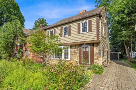 3675 Avalon Road Shaker Heights OH 44120
