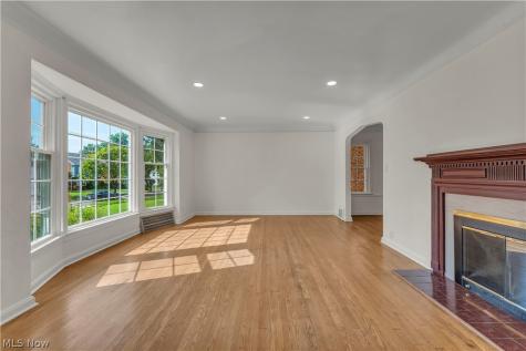 3675 Avalon Road Shaker Heights OH 44120