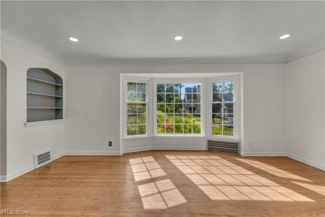 3675 Avalon Road Shaker Heights OH 44120