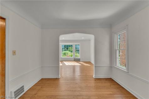 3675 Avalon Road Shaker Heights OH 44120