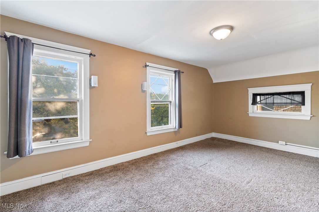 1477 W 116th Street Cleveland OH 44102