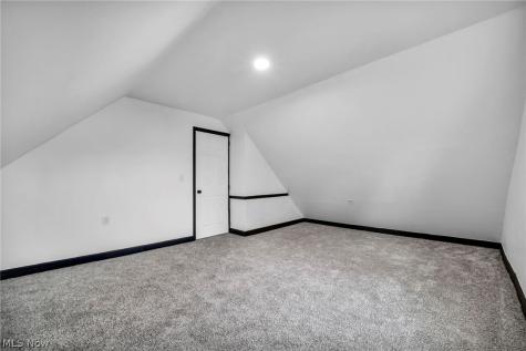 12001 Oakview Avenue Cleveland OH 44108