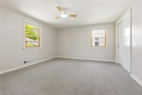 2056 Laurel Hill Drive South Euclid OH 44121
