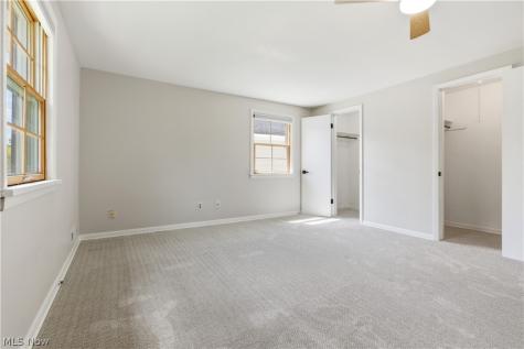 2056 Laurel Hill Drive South Euclid OH 44121