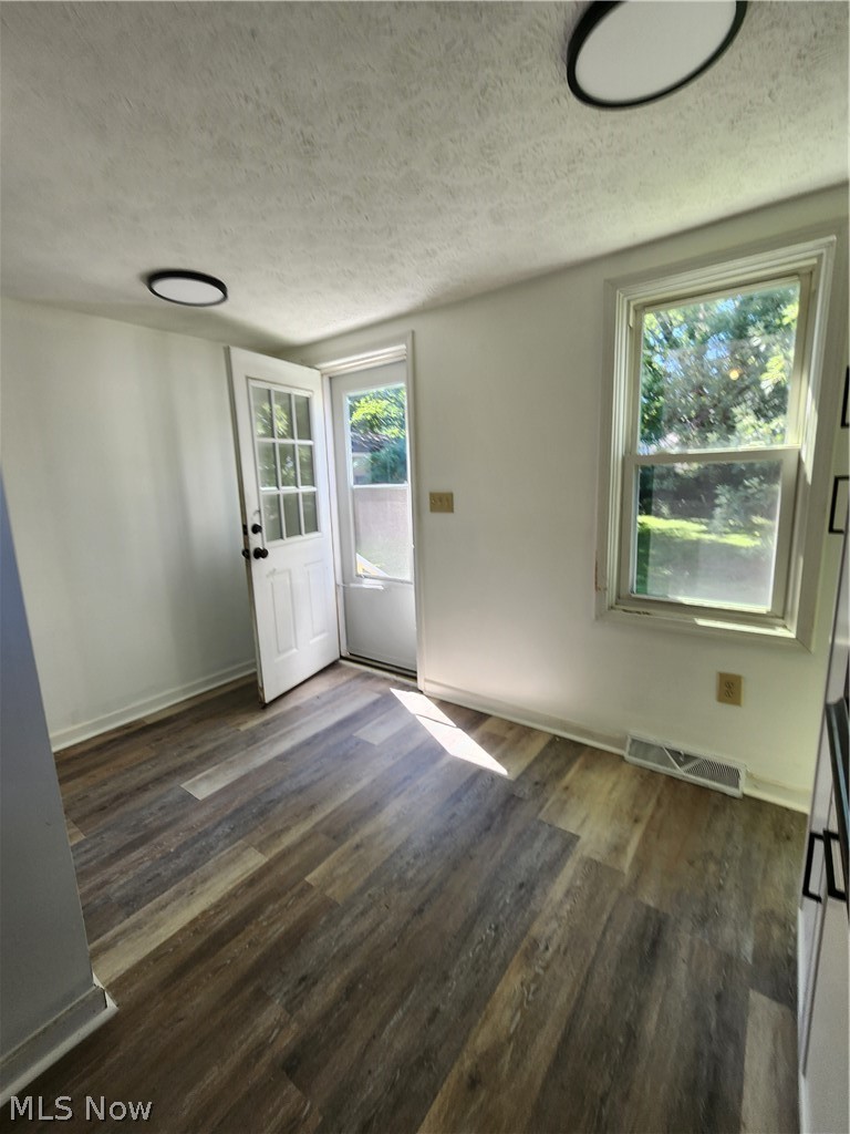 16 Palmetto Avenue Akron OH 44301