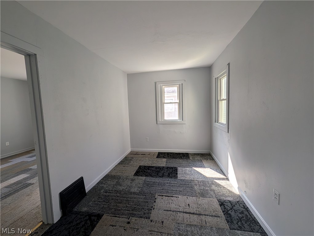 522 Shackson Street Conneaut OH 44030