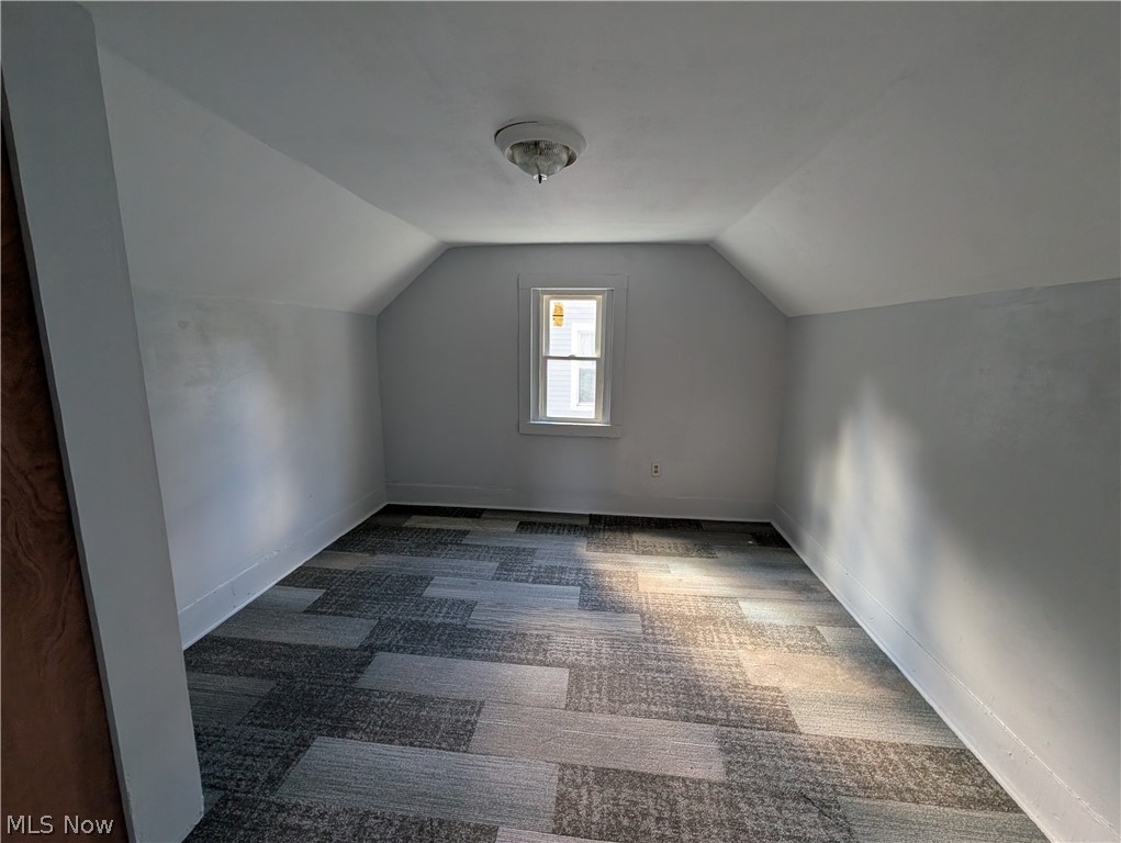 522 Shackson Street Conneaut OH 44030