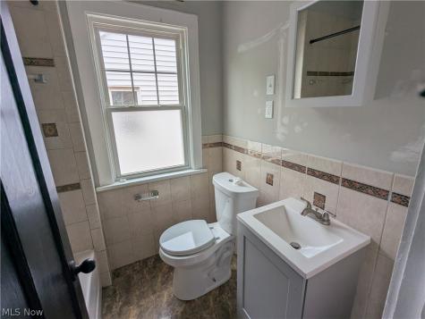 1151 Quilliams Road Cleveland Heights OH 44121