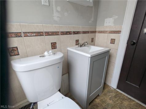 1151 Quilliams Road Cleveland Heights OH 44121