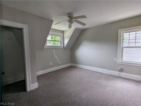 1151 Quilliams Road Cleveland Heights OH 44121
