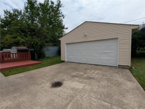 1151 Quilliams Road Cleveland Heights OH 44121