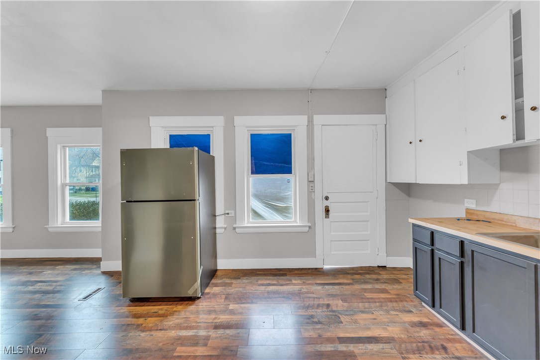 3106 Library Avenue Cleveland OH 44109