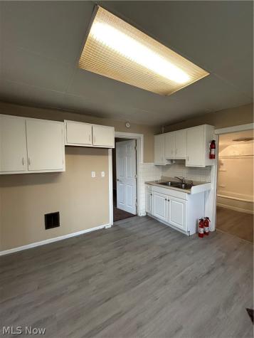 3448 E 69th Street Cleveland OH 44127