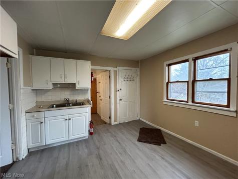 3448 E 69th Street Cleveland OH 44127