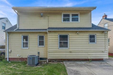 755 E 249th Street Euclid OH 44123