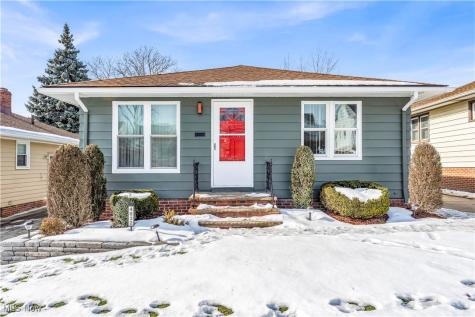 4832 E 94th Street Garfield Heights OH 44125