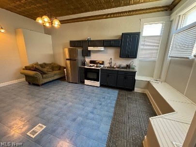3260 W 105th Street Cleveland OH 44111