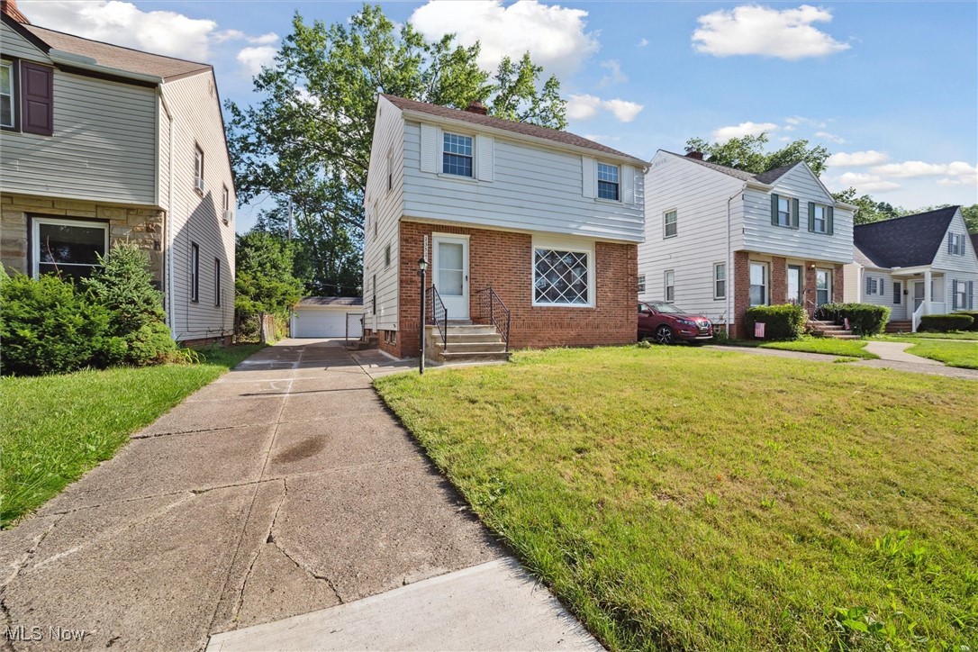 13511 Thraves Avenue Garfield Heights OH 44125